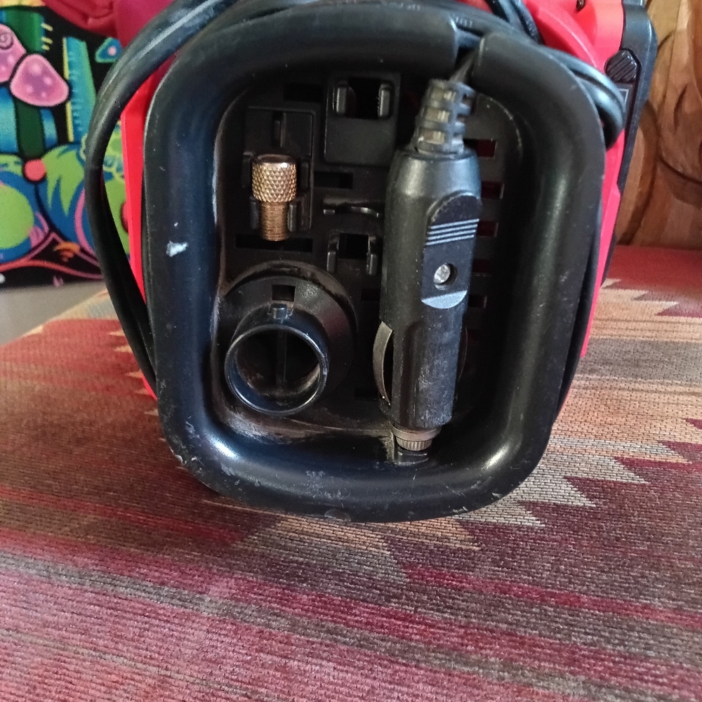 Craftsman Portable Air Compressor - Picture 4 of 7